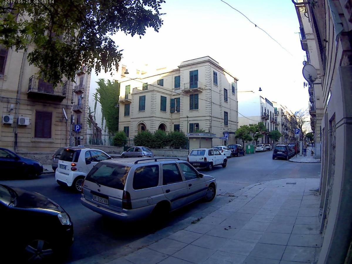 Stazione Marinuzzi Villa Palermo Exterior photo